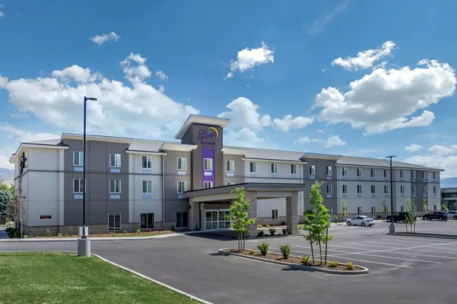 La Quinta Inn  Suites by Wyndham Wenatchee, Washington