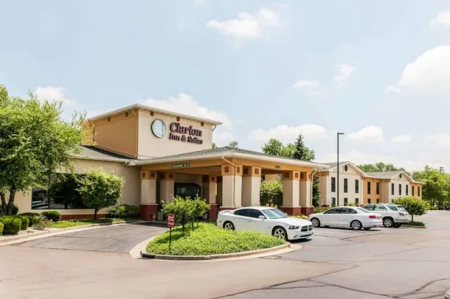 Clarion Inn & Suites Northwest - foto 2