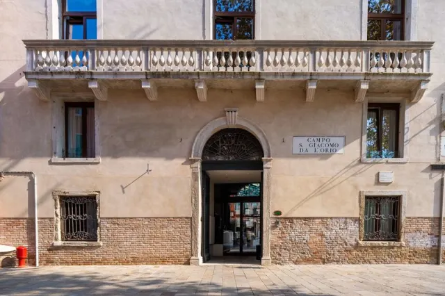 Hotel Aquarius - photo 4