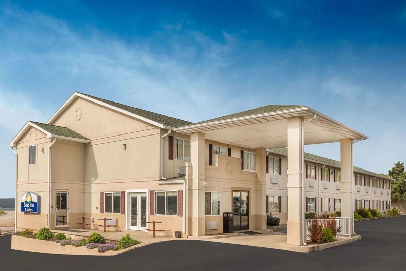 Days Inn by Wyndham Osage Beach Lake of the Ozarks - φωτογραφία 1