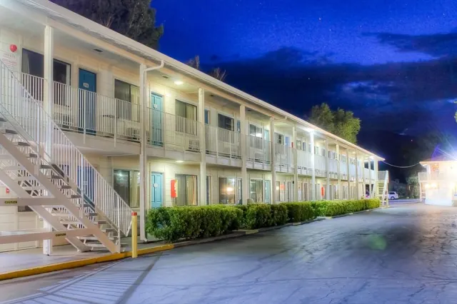 Motel 6 Bishop - fotografia 3