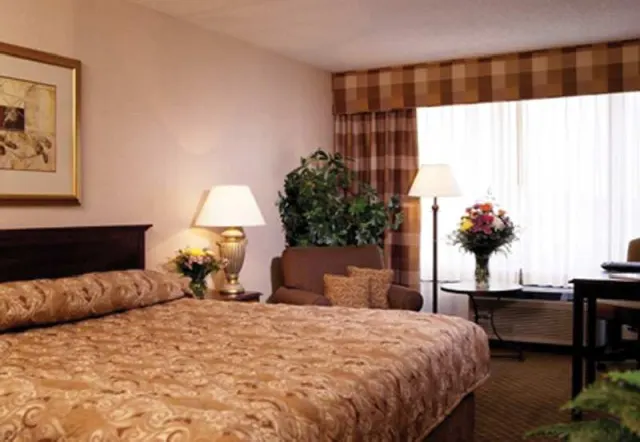 Holiday Inn Boston - Cambridge Area - photo 4
