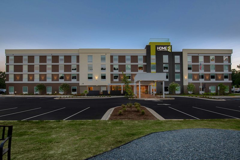 Home2 Suites by Hilton Fayetteville North - photo 1