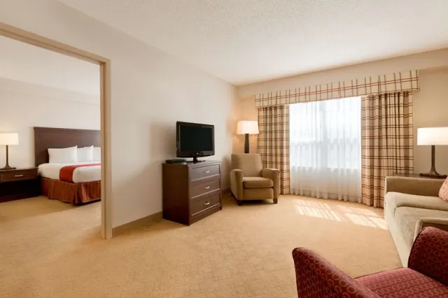 Country Inn & Suites by Radisson, Calgary-Northeast - photo 3