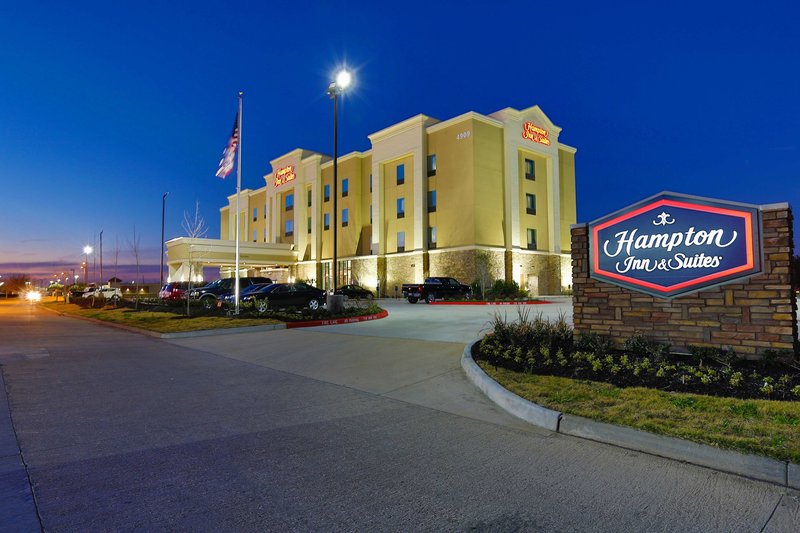 Hampton Inn  Suites Missouri City - photo 1