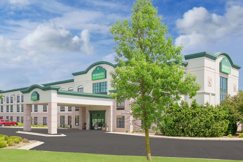 Wingate by Wyndham Green BayAirport - photo 1