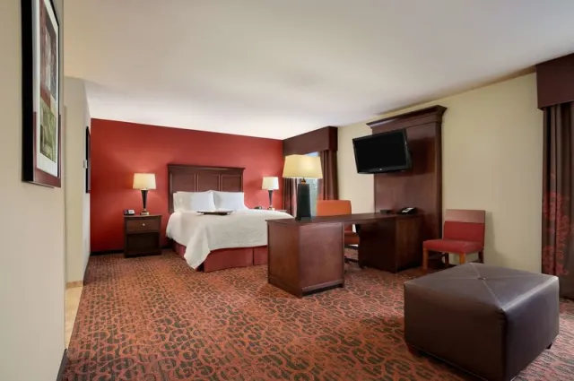 Hampton Inn Magnolia - photo 4
