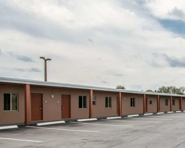 Rodeway Inn Fort Pierce - photo 3