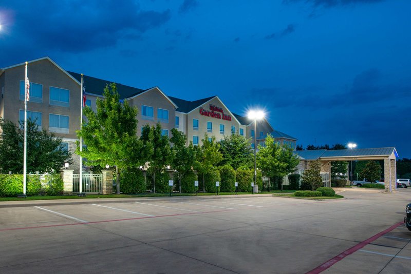 Hilton Garden Inn Denton - foto 1