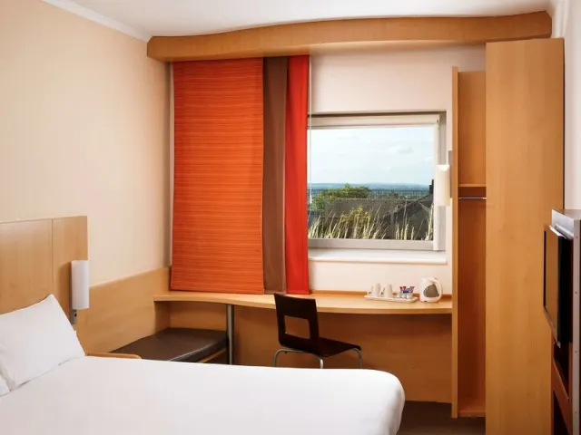 ibis Nottingham Centre Hotel - photo 3