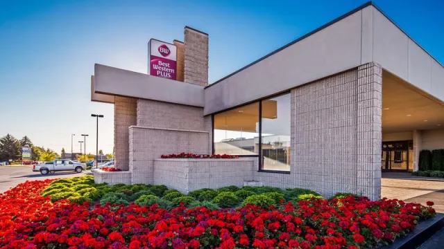 Best Western Plus University Inn - photo 2