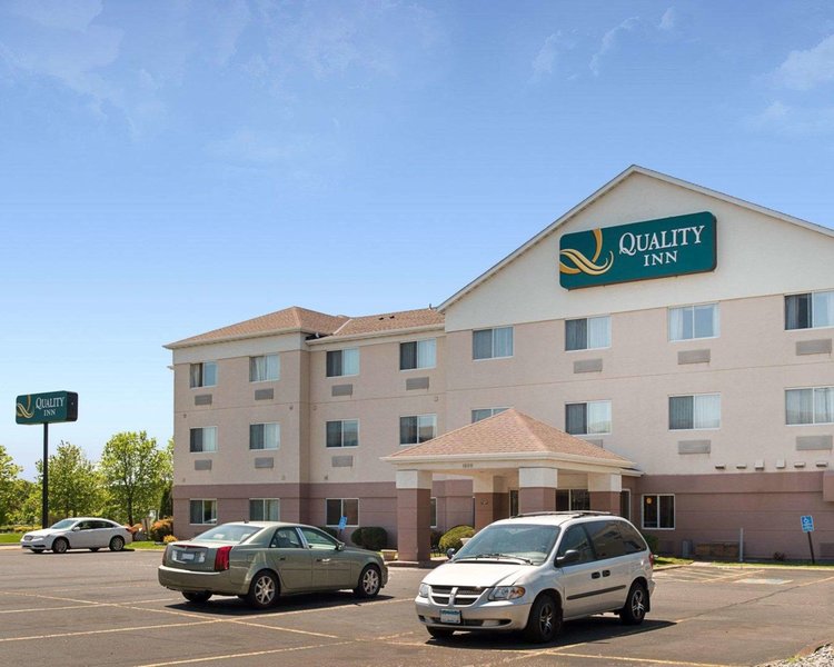 Quality Inn  - fotografija 1
