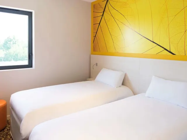 ibis Styles Villeneuve sur Lot - photo 4