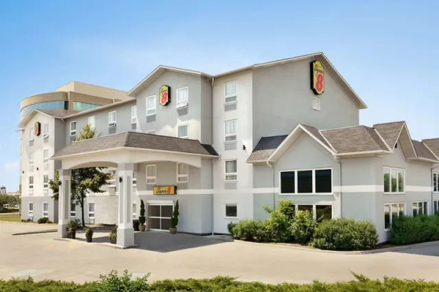 Super 8 by Wyndham Ajax/Toronto On - foto 3