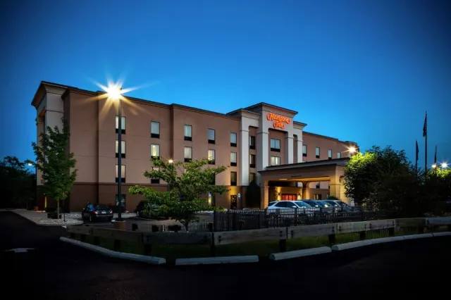 Hampton Inn Philadelphia-International Airport - photo 3