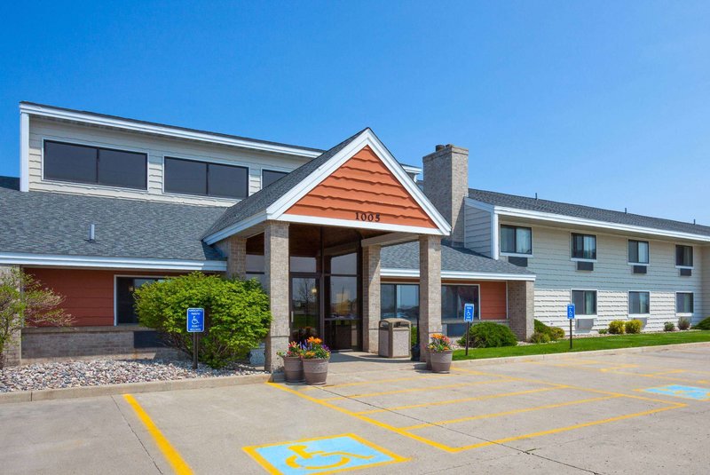 AmericInn by Wyndham Spencer - photo 1