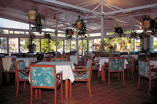Fergus Club Palmanova Park - photo 4