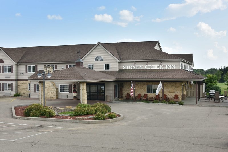 Stoney Creek Inn - photo 1
