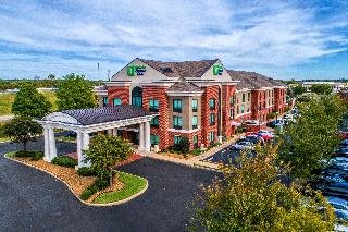 Holiday Inn Express & Suites Memphis Southwind - photo 4