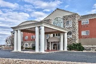 Holiday Inn Express Hotel  Suites Portales - photo 1