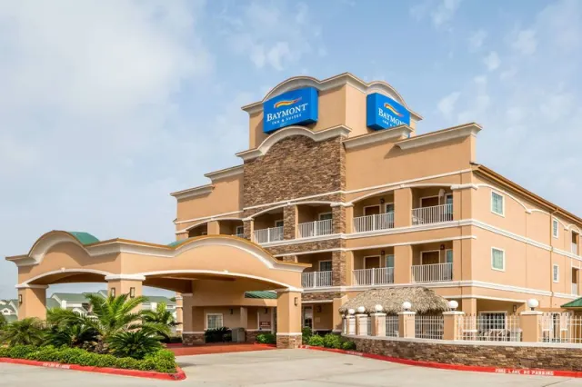 Baymont by Wyndham Galveston, Galveston