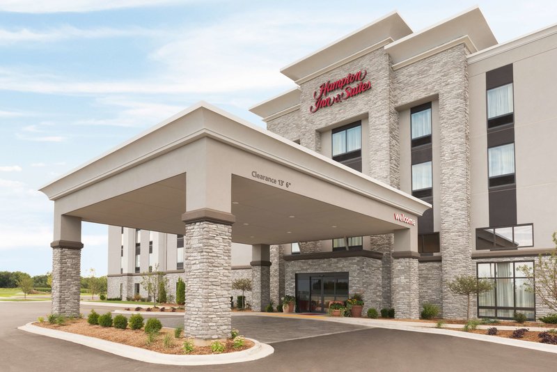 Hampton Inn  Suites Kenosha - photo 1