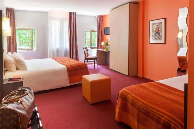 Lion City Hotel - foto 2