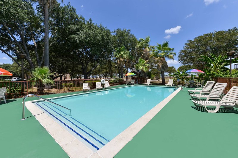 Americas Best Value Inn & Suites Victoria - foto 1