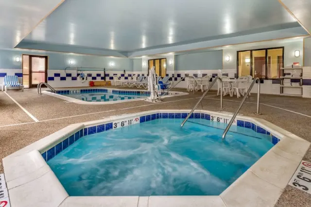 Comfort Suites South - foto 4