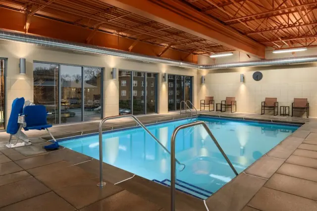 Residence Inn St Louis Clayton - photo 4
