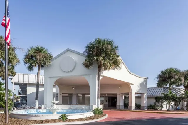 Days Inn by Wyndham St. Petersburg / Tampa Bay Area, St Petersburg