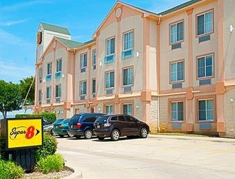 Super 8 by Wyndham Irving/DFW Apt/North - foto 1
