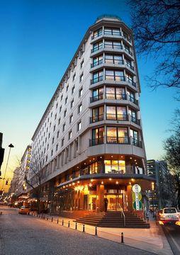 Point Hotel Barbaros - photo 1