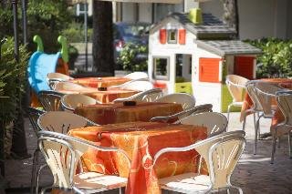 Hotel Silvia - photo 4
