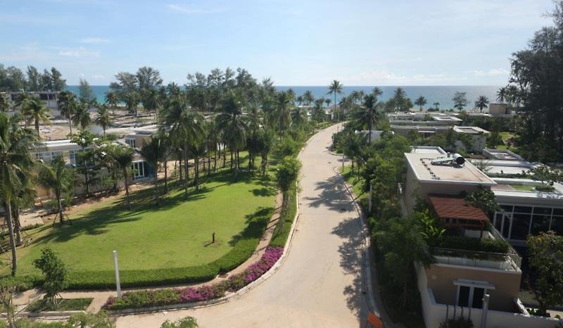 Splash Beach Resort - photo 1