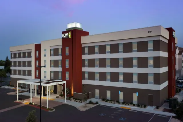 Home2 Suites by Hilton Clovis Fresno Airport - photo 2