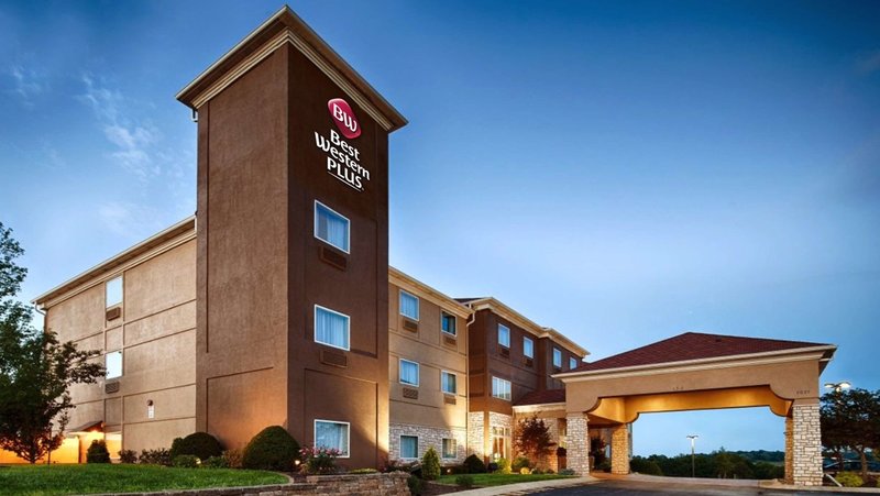 Best Western Plus Washington Hotel - photo 1