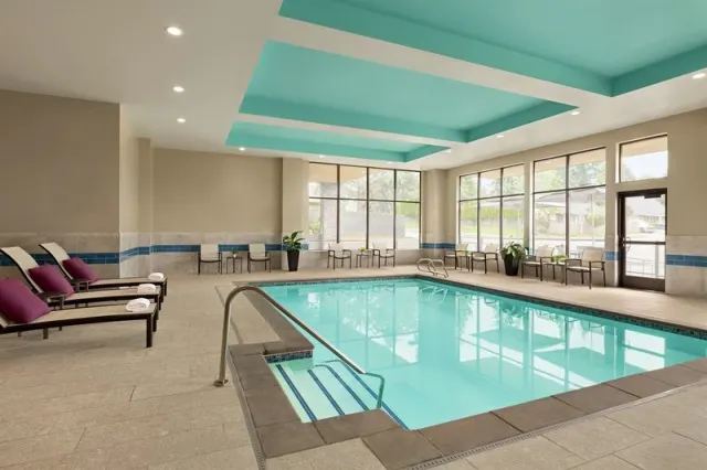 Hilton Garden Inn Seattle Airport - photo 4