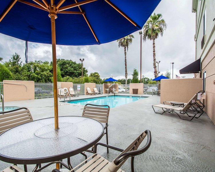 Quality Inn Plant City - Lakeland - photo 1