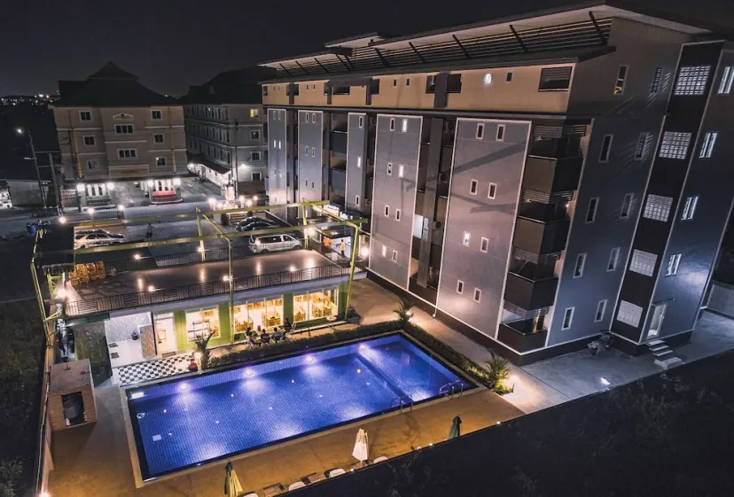 Gold Airport Suites - photo 1