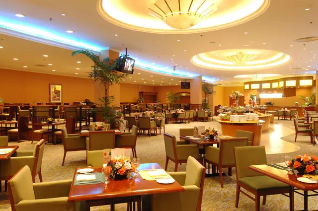 Ramada Plaza by Wyndham Shanghai Pudong Airport - photo 3