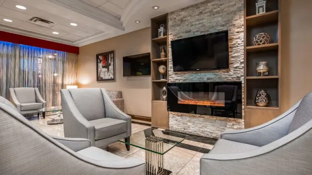 Best Western Plus Travel Toronto Airport - foto 4