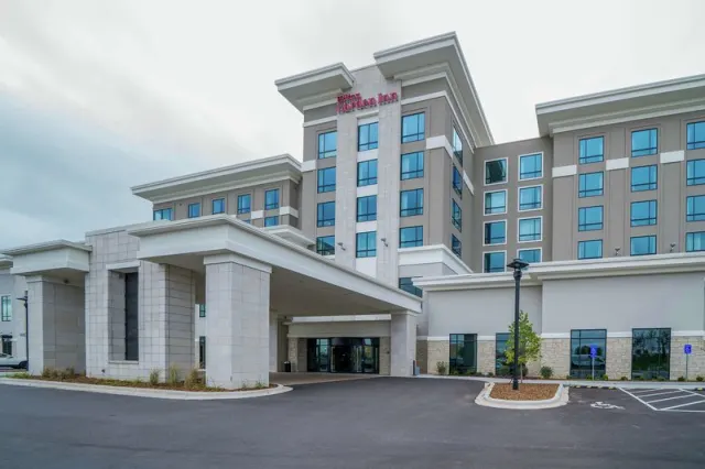 Hilton Garden Inn Madison Sun Prairie - photo 2