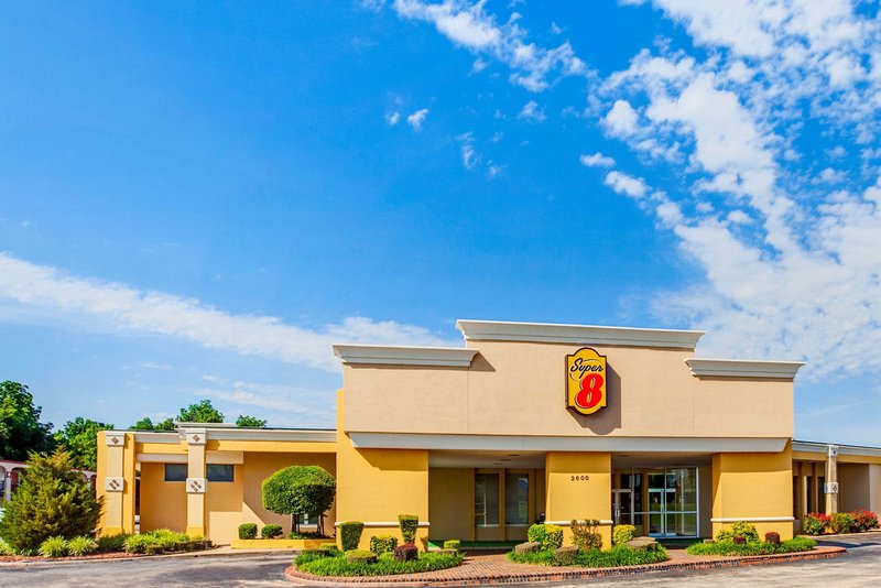 Super 8 by Wyndham Norman - photo 1