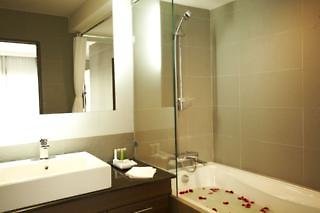 S Sukhumvit Suites - photo 4