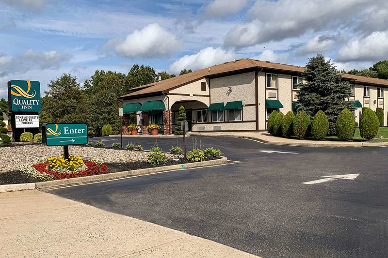 Quality Inn near Toms River Corporate Park - photo 1