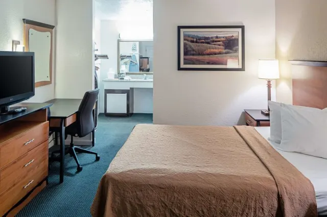 Rodeway Inn at Nevada State Capitol  - foto 4