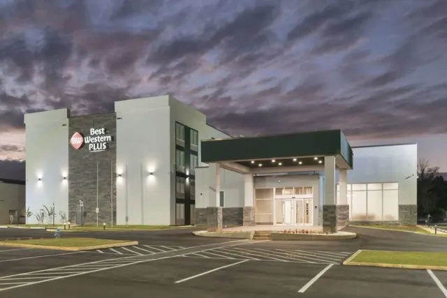 Best Western Plus Mobile Inn & Suites, Mobile