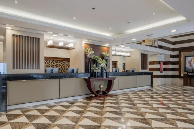 Millennium Al Aqeeq Hotel - photo 3