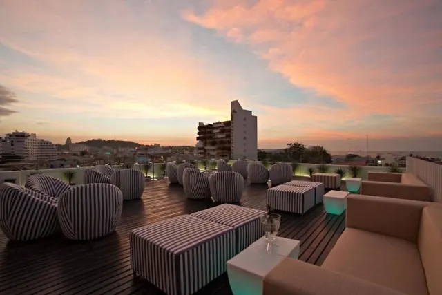 Hotel Baraquda Pattaya - photo 3